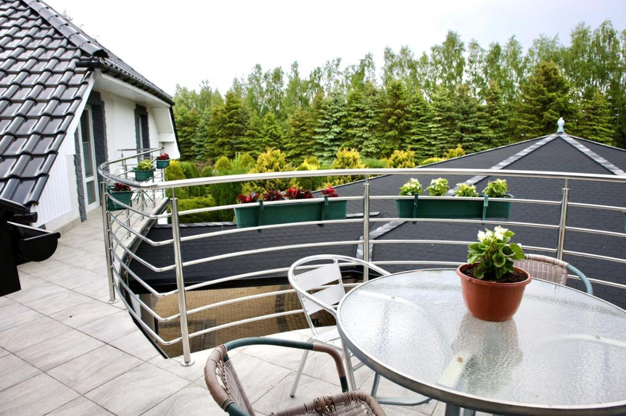 Brydar With Sauna, Swimming Pool And Jacuzzi Mielno  Eksteriør billede
