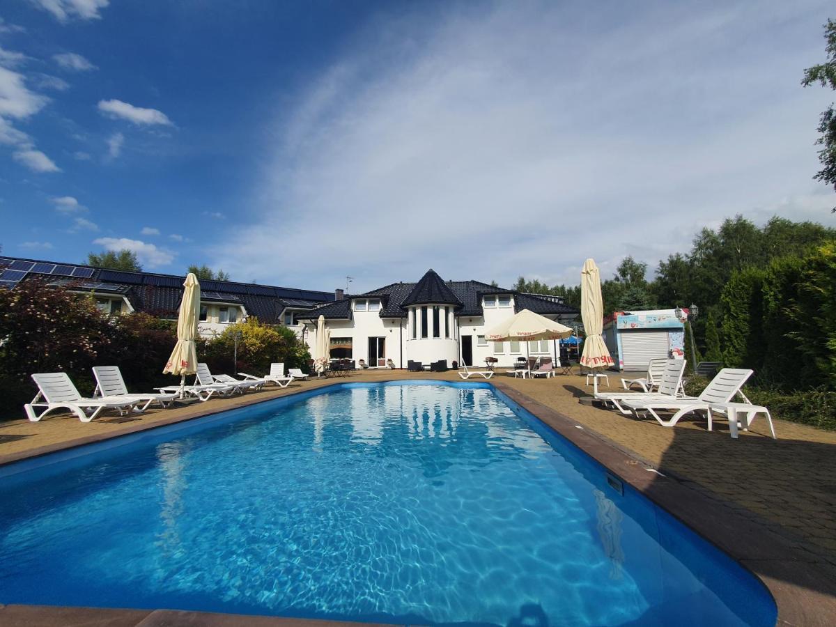 Brydar With Sauna, Swimming Pool And Jacuzzi Mielno  Eksteriør billede
