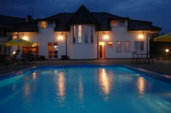 Brydar With Sauna, Swimming Pool And Jacuzzi Mielno  Eksteriør billede